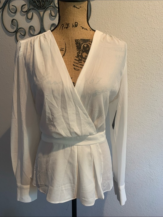 Tommy Hilfiger Tops - Tommy Hilfiger White Surplice Peplum Blouse